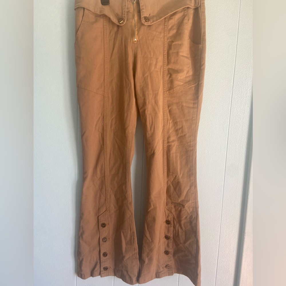 khaki/beige coco rapis flare pants